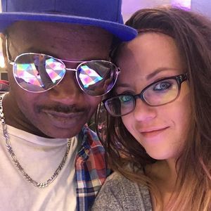 Meet your Posher, Leon